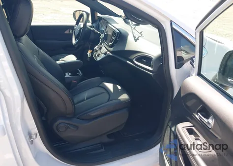 2025 Chrysler Pacifica Select из США, поврежденный, VIN 2C4RC1BG7SR509591